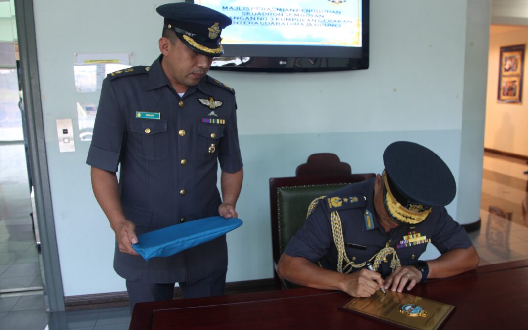 OFFICIAL ESTABLISHMENT CEREMONY OF SIGNAL SQUADRON NO. 3 WING, OPERATIONS GROUP