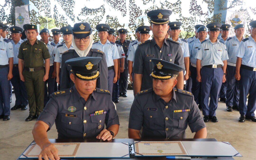 THE HANDING OVER AND TAKING OVER CEREMONY FOR THE COMMANDING OFFICER OF NO. 6 WING
