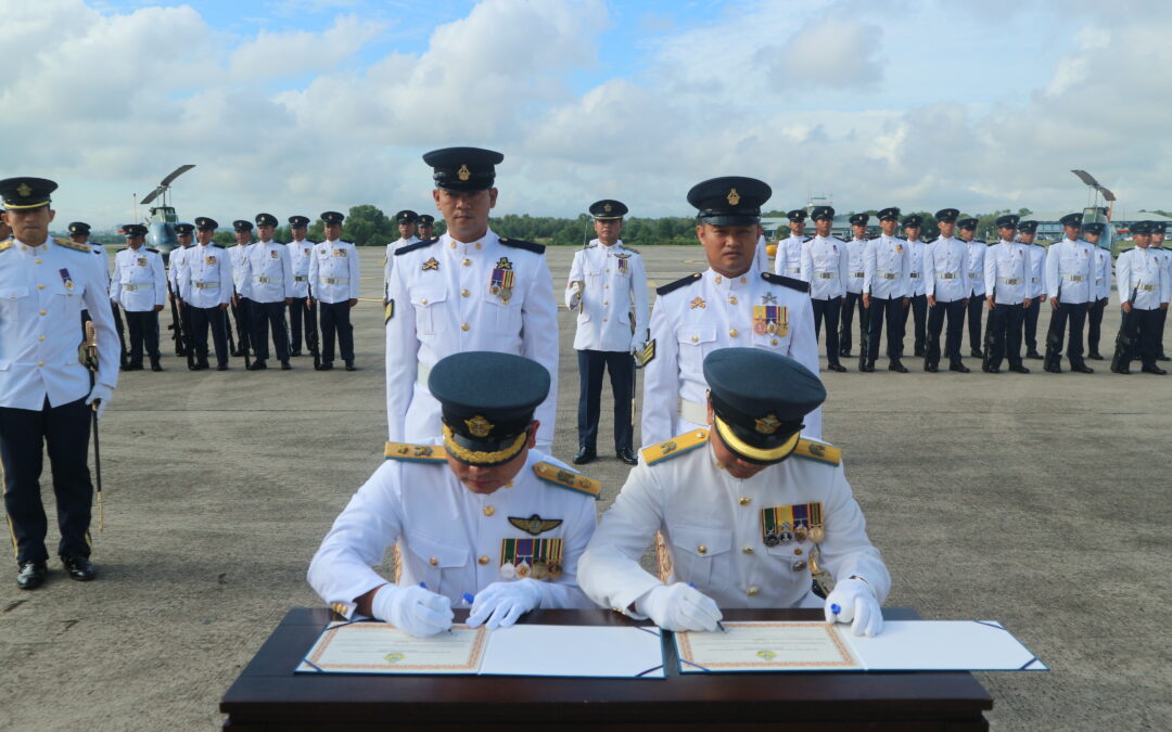 COMMANDING OFFICER NO 7 WING OF THE ROYAL BRUNEI AIR FORCE HAND OVER CEREMONY