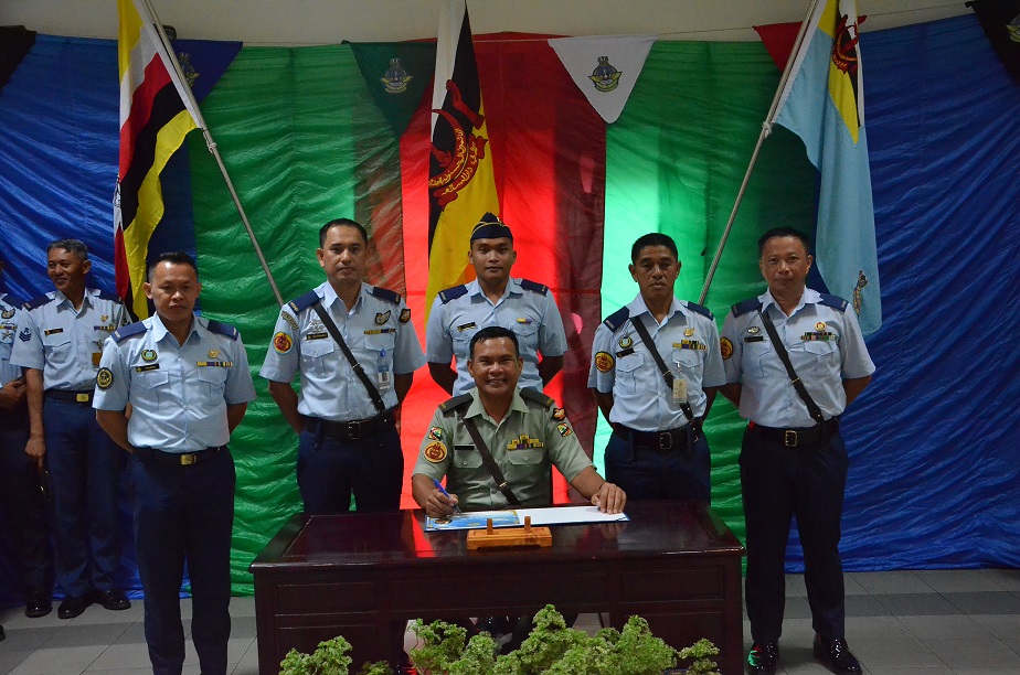 RBAF SERGEANT MAJOR FAREWELL VISIT TO ROYAL BRUNEI AIRFORCE.