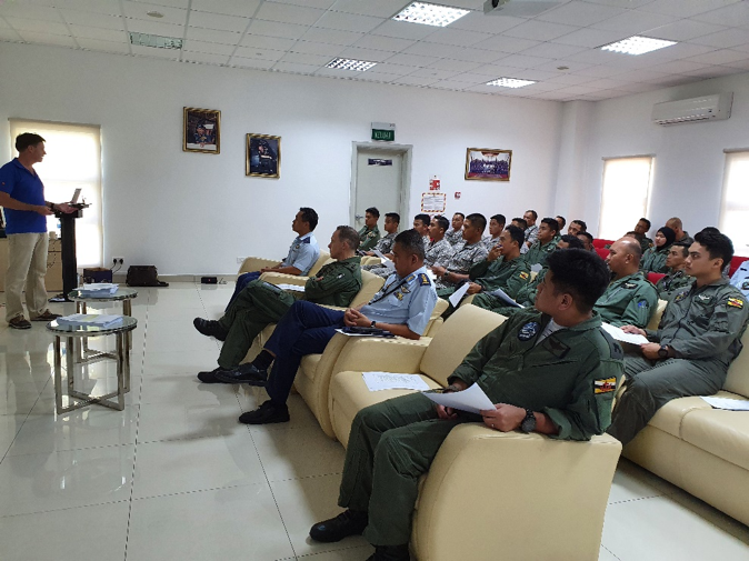 BRUNEI SHELL PETROLEUM (BSP) AVIATION DEPARTMENT DELIVERS CREW RESOURCE MANAGEMENT (CRM) SEMINAR