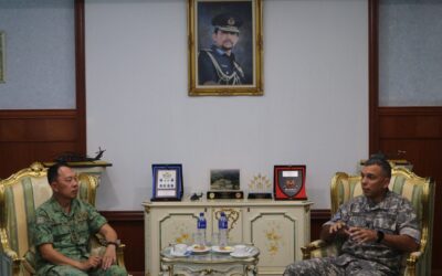 RBAIRF COMMANDER RECEIVE FAREWELL CALL FROM BRUNEI HELICOPTER DETACHMENT COMMANDER, REPUBLIC OF SINGAPORE AIR FORCE