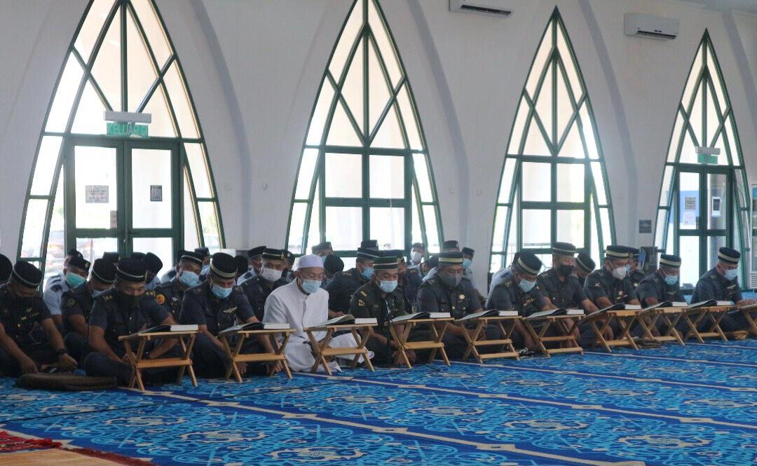 RBAirF JOIN OPENING CEREMONY OF TADARUS AL-QURAN IN CONJUNCTION WITH THE ROYAL BRUNEI ARMED FORCES DIAMOND JUBILEE ANNIVERSARY