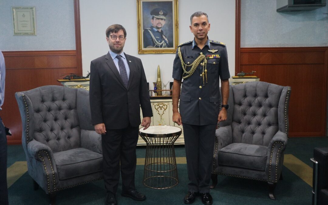 BRITISH HIGH COMMISSIONER TO BRUNEI DARUSSALAM WORKING VISIT TO RBAirF