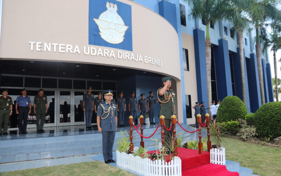 COMMANDER ROYAL BRUNEI ARMED FORCES’ INTRODUCTORY VISIT TO ROYAL BRUNEI AIR FORCE