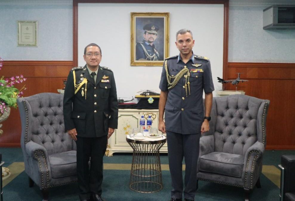 RBAirF COMMANDER RECEIVED AN INTRODUCTORY CALL FROM THE DEFENCE ATTACHE OF THAILAND TO BRUNEI DARUSSALAM