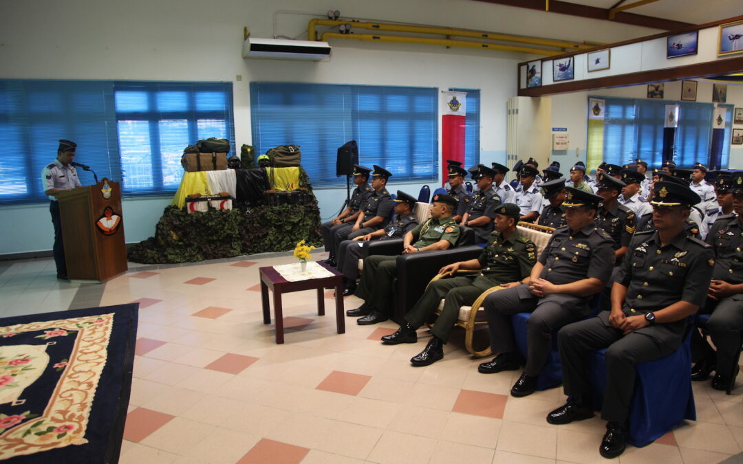 CLOSING CEREMONY OF MULTIROPE ABSEIL AND JUNGLE LINE RESUPPLY, PACKING AND RIGGING COURSE 2018